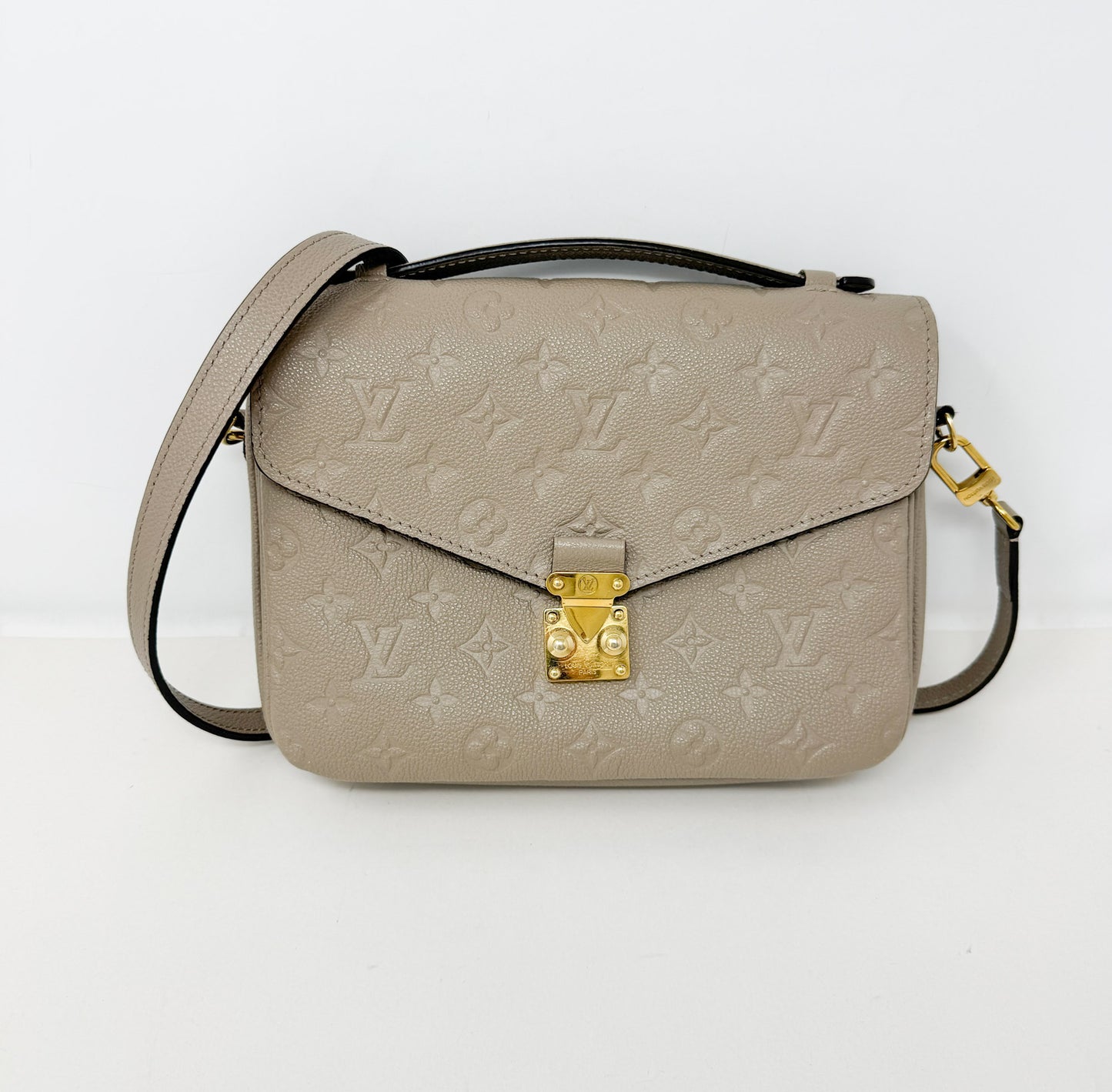 Louis Vuitton Pochette Métis Turtledove Monogram Empreinte