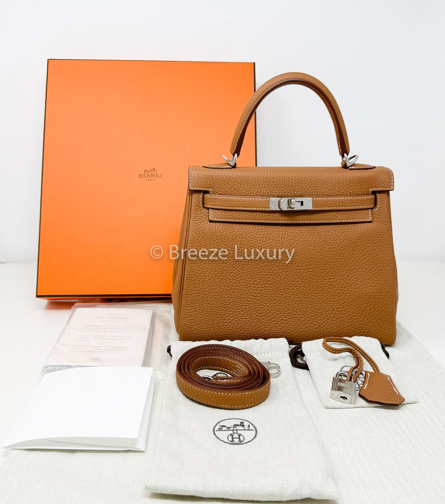 Hermes PHW Togo Kelly 25 Gold