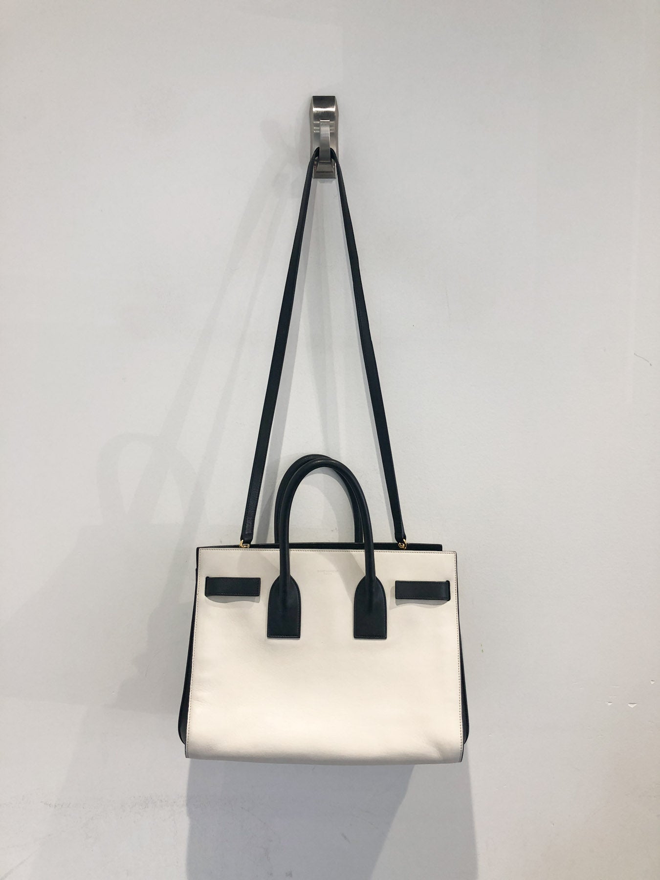 Saint Laurent Paris Classic Sac De Jour Bag