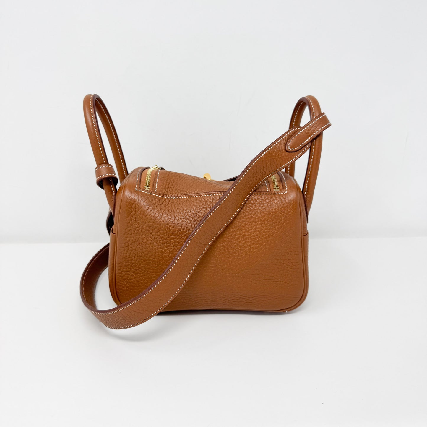 Hermes Taurillon Mini Lindy Gold