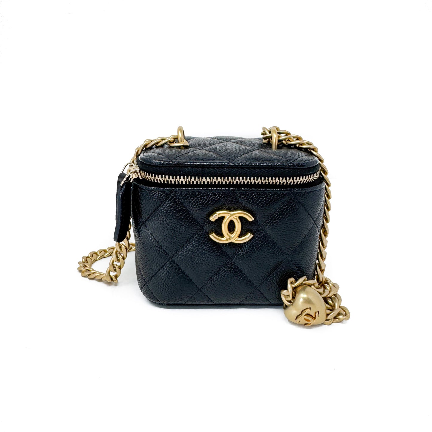 Chanel Mini Heart Pearl Crush Vanity Case